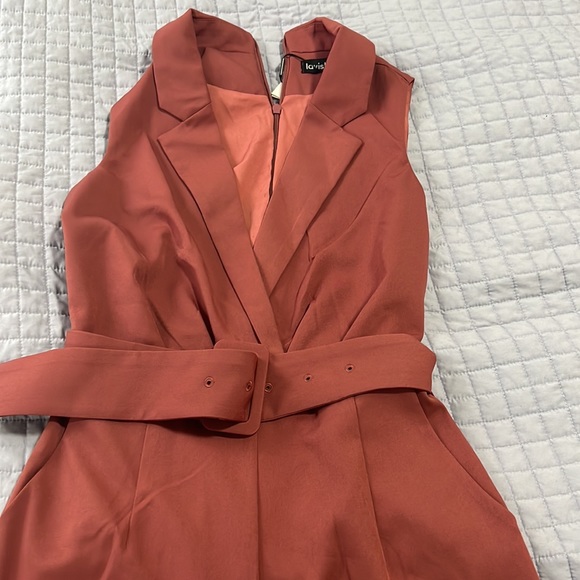 Lavish Alice Dusty Rose tailored wrap culotte belted jumpsuit - Picture 5 of 5